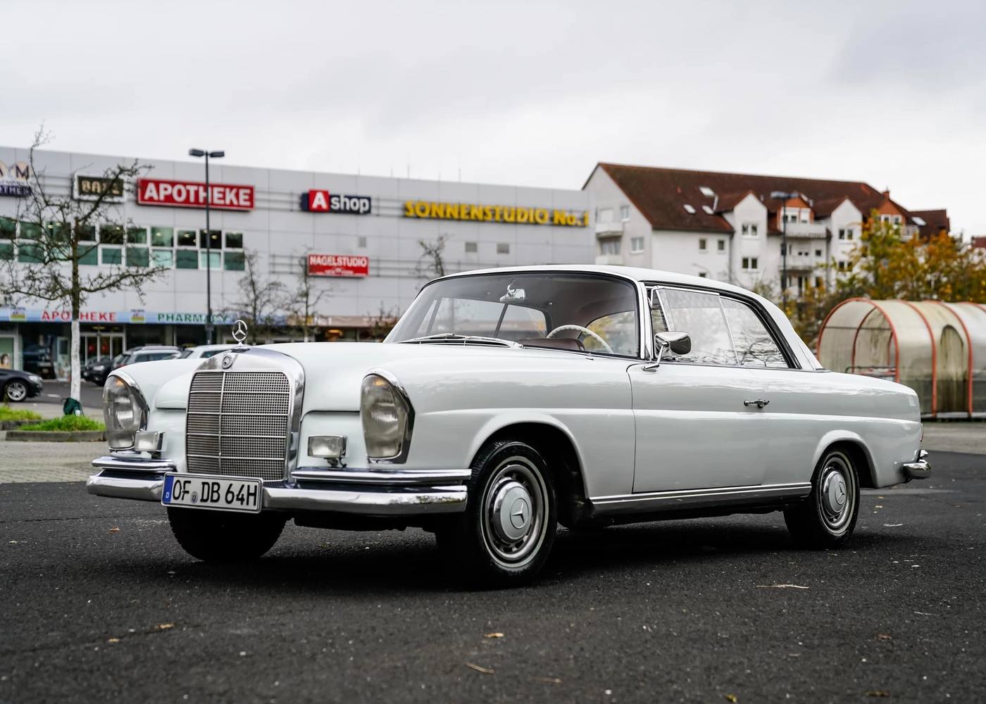 1964 Mercedes Benz 220 SE b (W111)