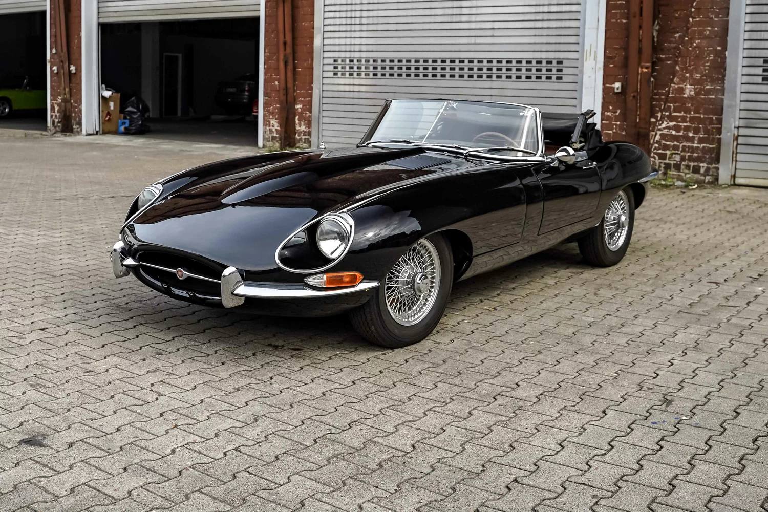 1968 Jaguar E-Type Roadster Series 1.5 — image 1 of 91