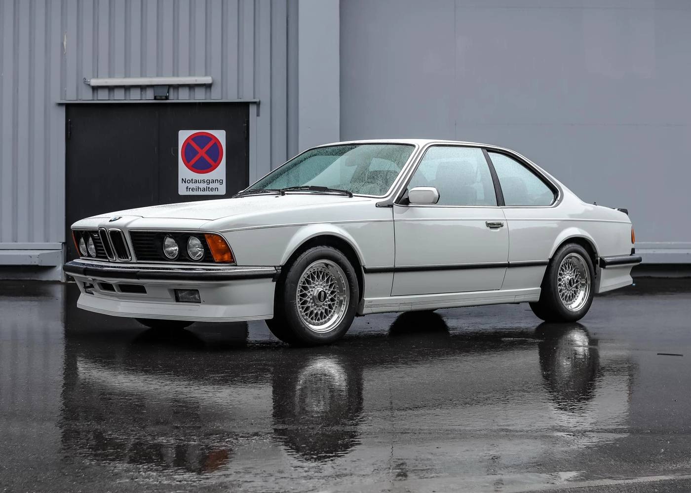 1984 BMW E24 M635CSi
