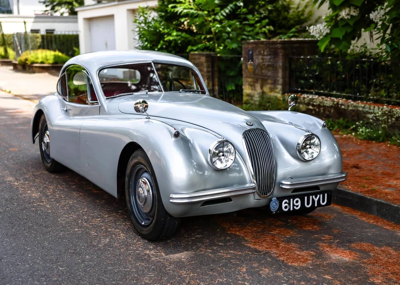 1954 Jaguar XK 120 FHC