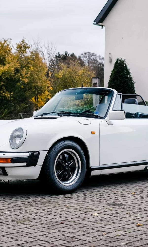 1988 Porsche 911 G-Modell Carrera