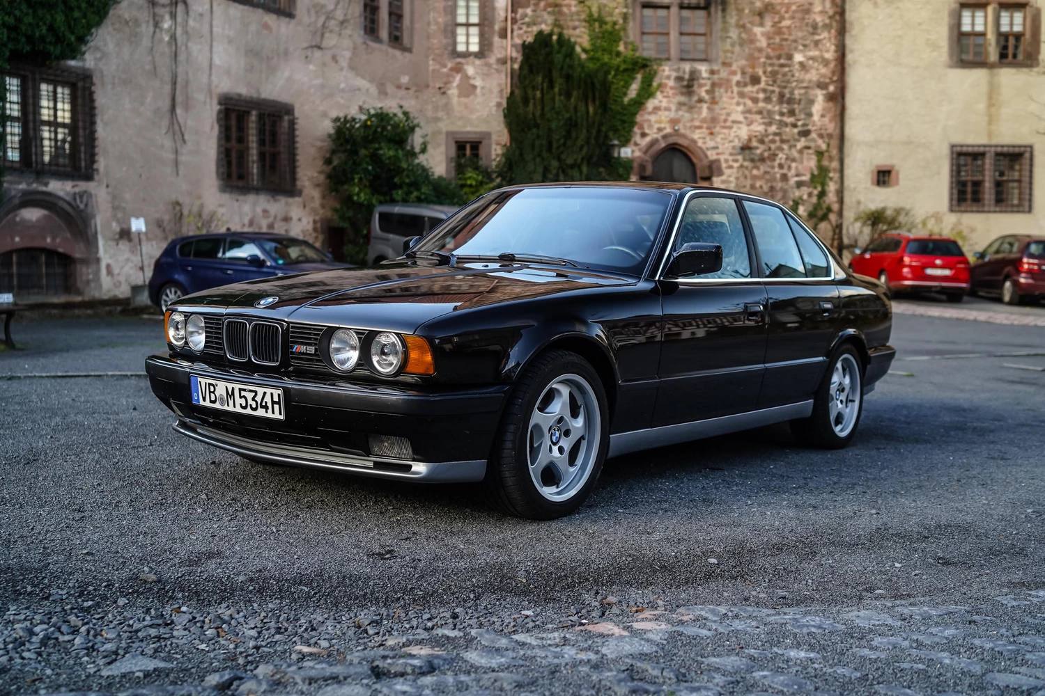 1991 BMW E34 M5 — image 1 of 140