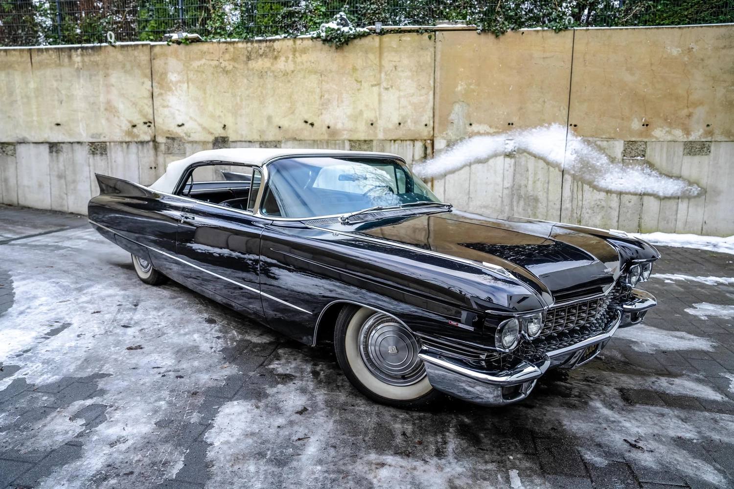 1960 Cadillac DeVille — image 1 of 163