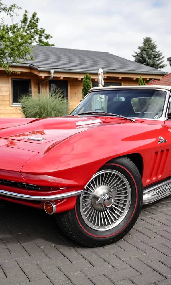 1966 Chevrolet C2 Corvette