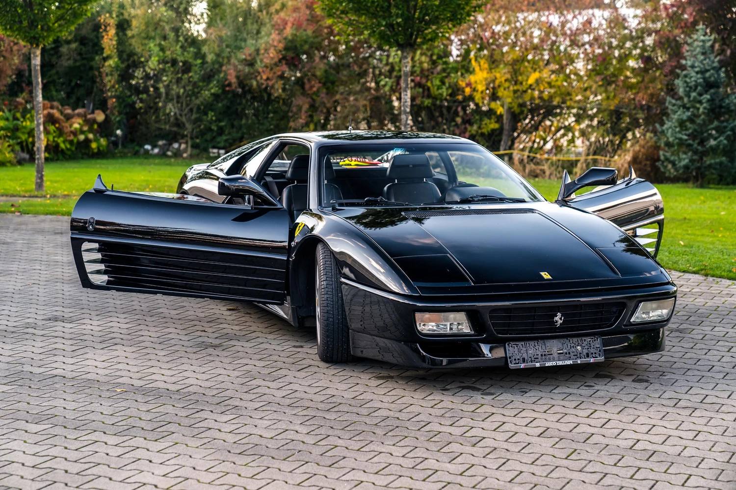 1992 Ferrari 348 TB — image 1 of 152