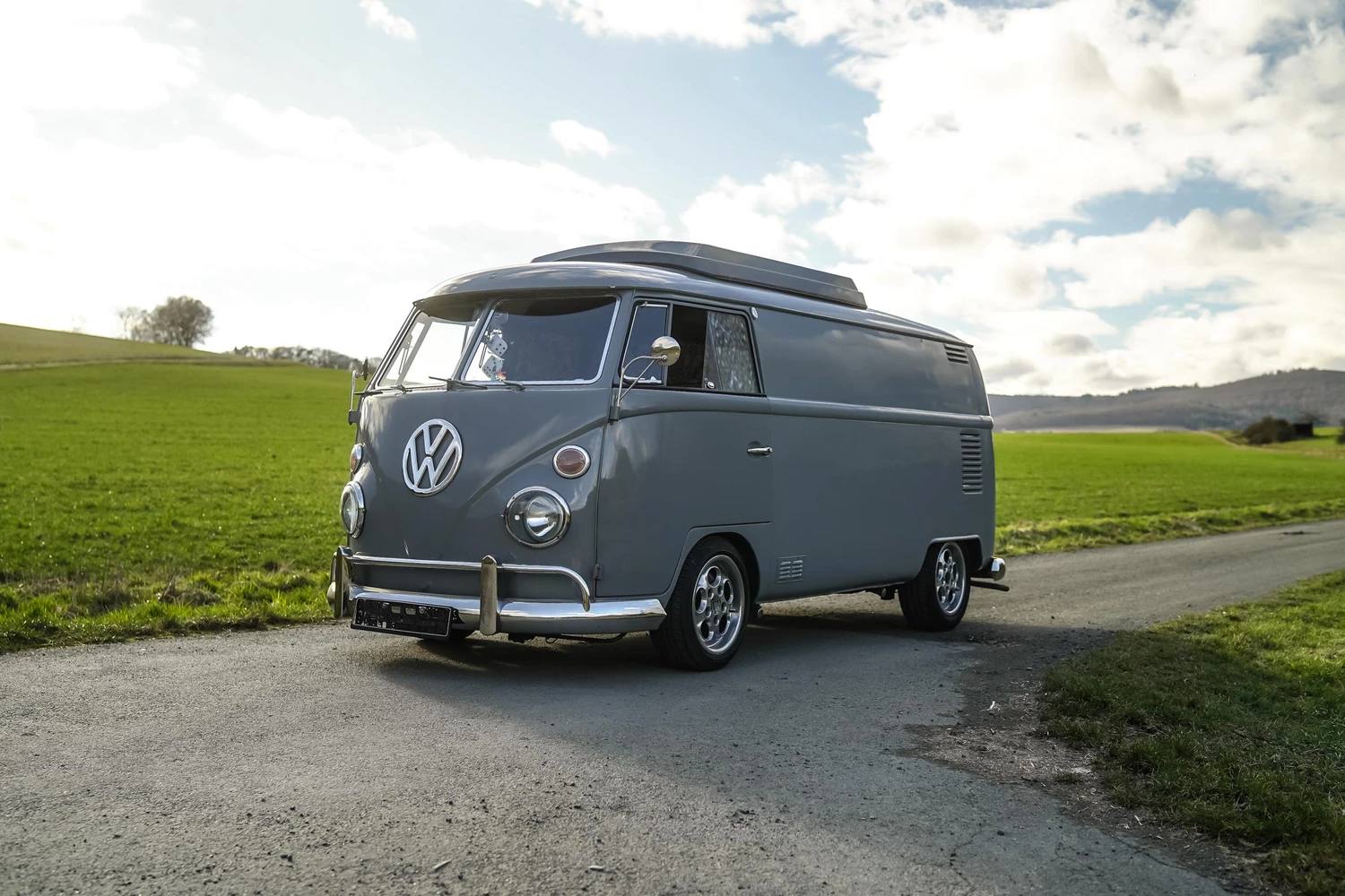 1966 Volkswagen T1 (21F) — image 1 of 194