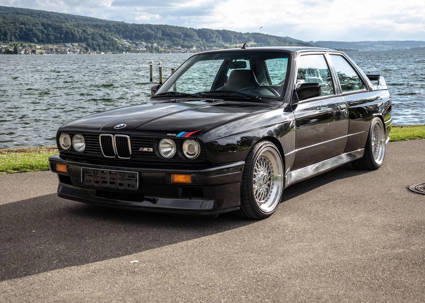 1990 BMW E30 M3 Sport Evolution