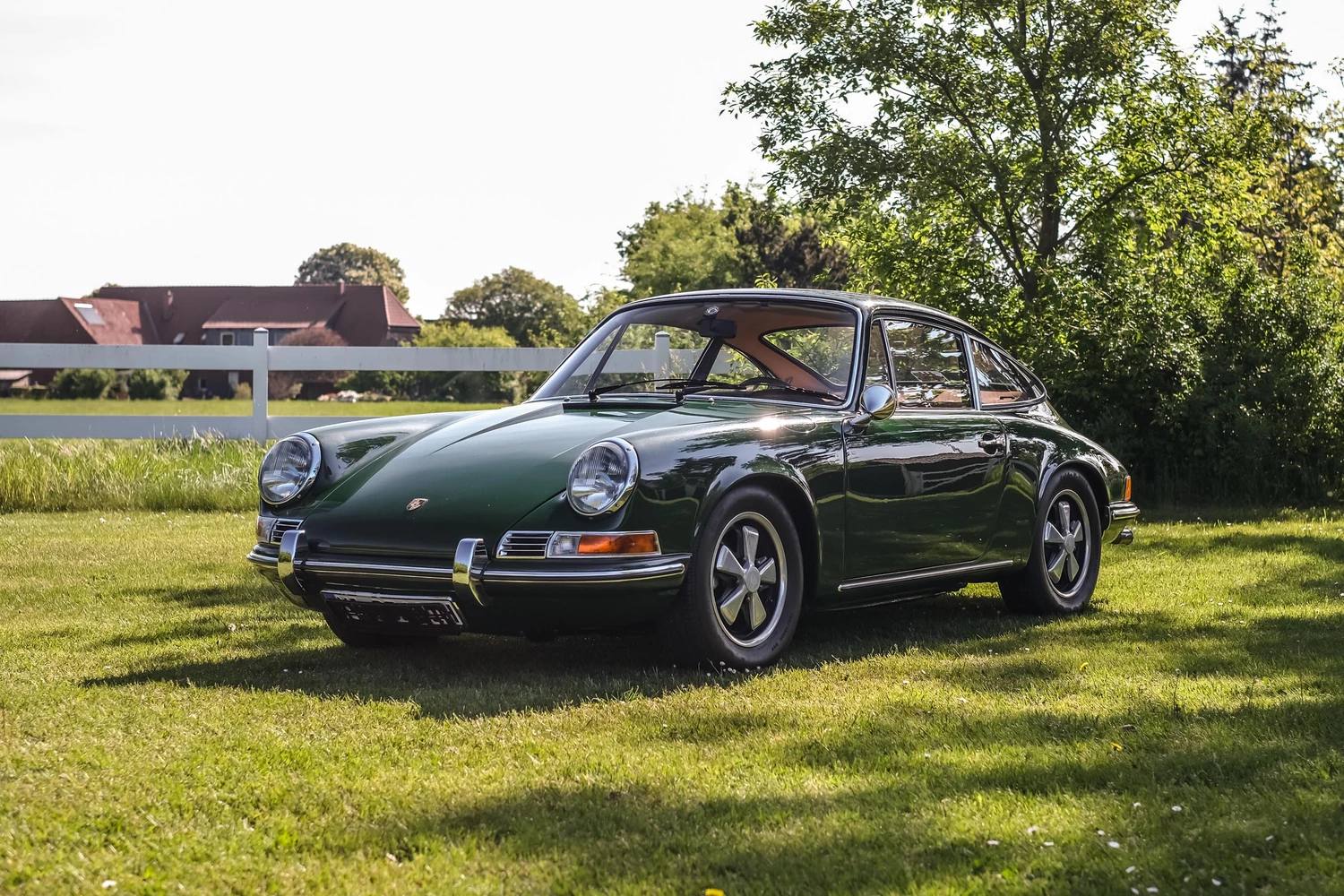 1970 Porsche 911T — image 1 of 109