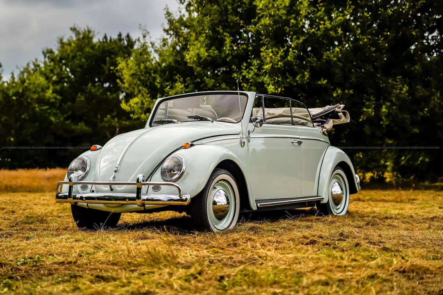 1960 Volkswagen Käfer 1200 Cabriolet — image 1 of 147